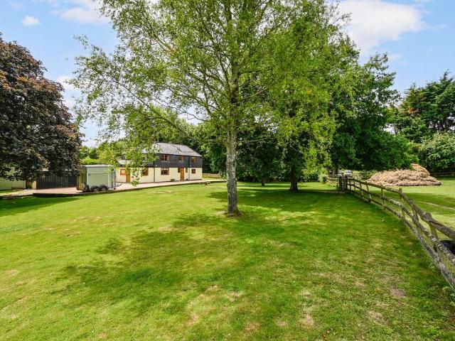 House for sale in Guston, Ash