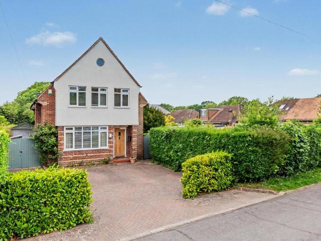 House for sale in Red Hill, Surrey