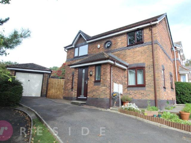 House for sale in Cutgate, Rochdale