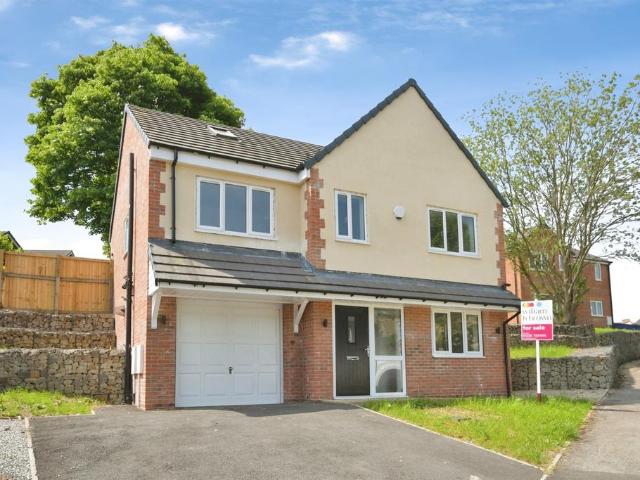 House for sale in Stubbin, South Yorkshire