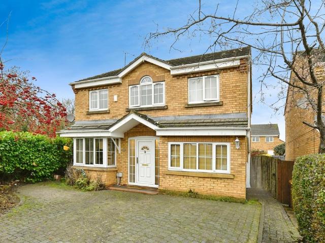 House for sale in Poplars, Shephall