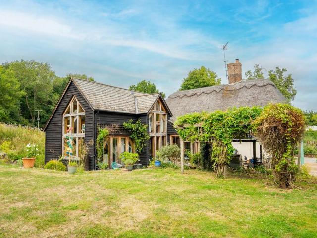 House for sale in King's Walden, Hertfordshire