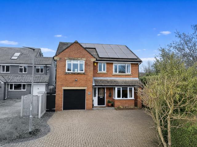 House for sale in Bickerstaffe, Roby Mill
