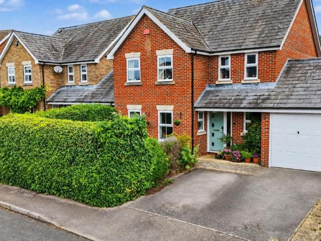 House for sale in Midway, Kent