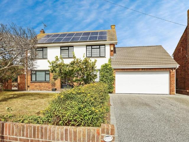 House for sale in Chilton, Acol