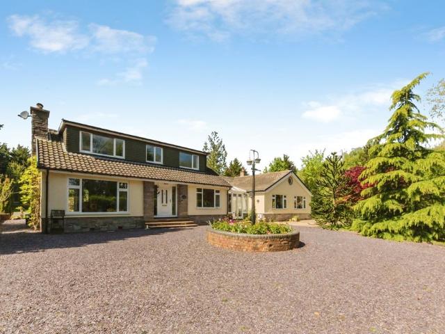 House for sale in Clive, Winsford