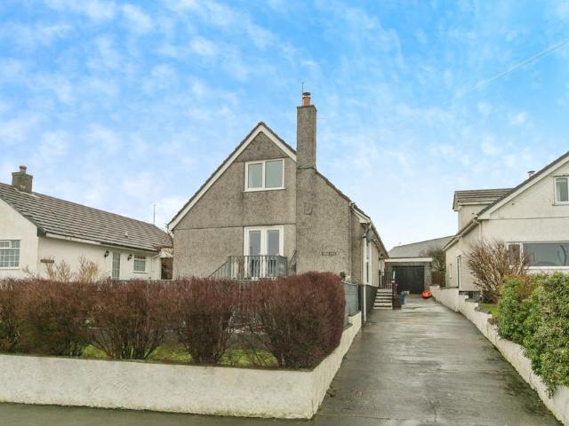 House for sale in Rhydwyn, Llanfaethlu