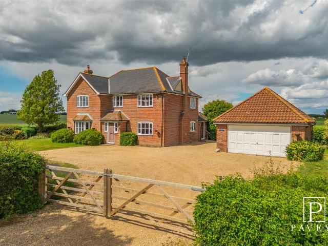 House for sale in Dale Hill, Essex