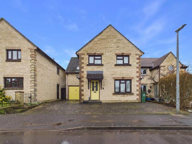 House for sale in Calne