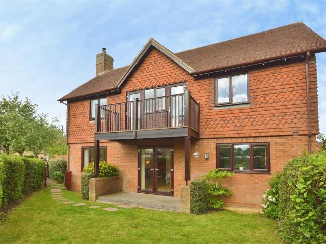 House for sale in Monkston Park, Milton Keynes