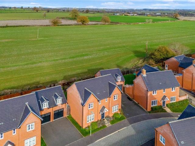 House for sale in Evershot, Oxfordshire