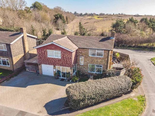 House for sale in Swallow, Buckinghamshire