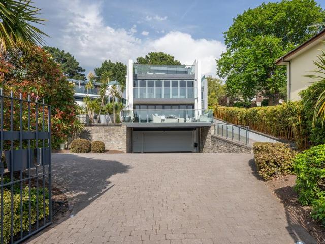 House for sale in Canford Cliffs, Isle Of Man