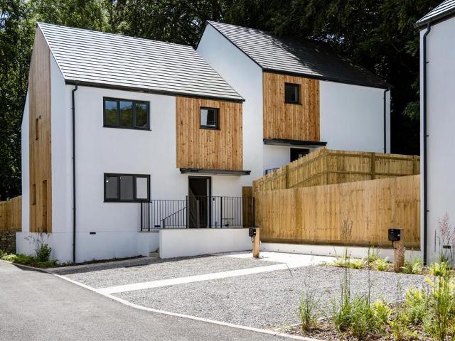 House for sale in St Blazey, Cornwall