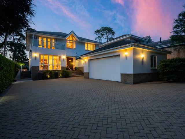 House for sale in Canford Cliffs, Poole