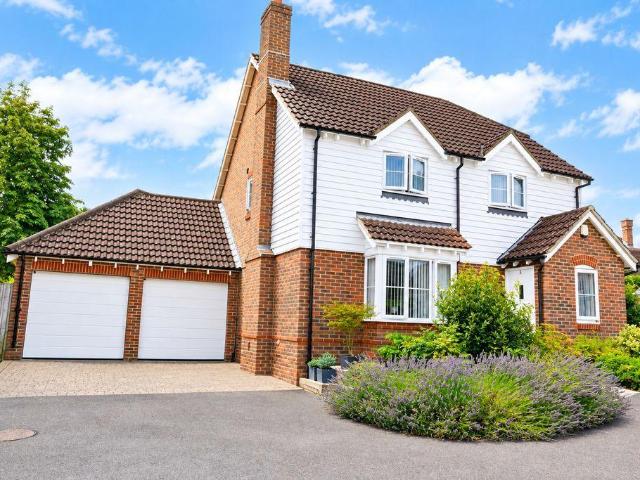 House for sale in Vinters Park, Midway