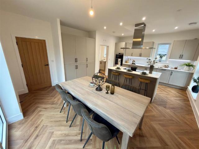 House for sale in Eastrop, Highworth