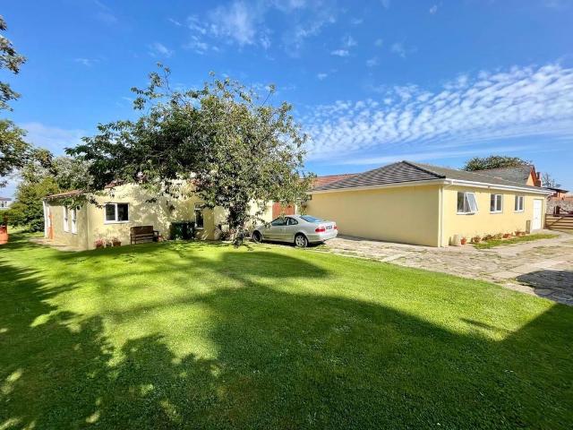 House for sale in Alderney