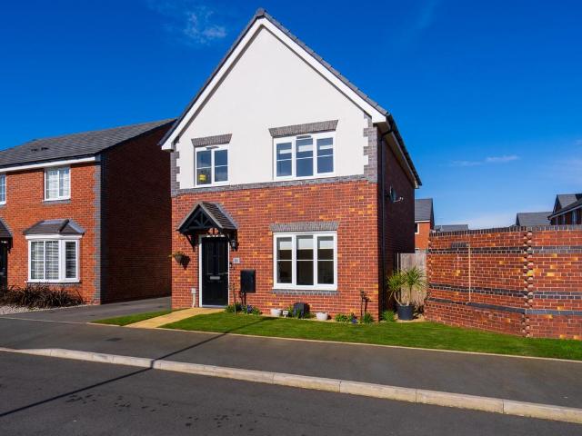 House for sale in Lickhill, Rushock
