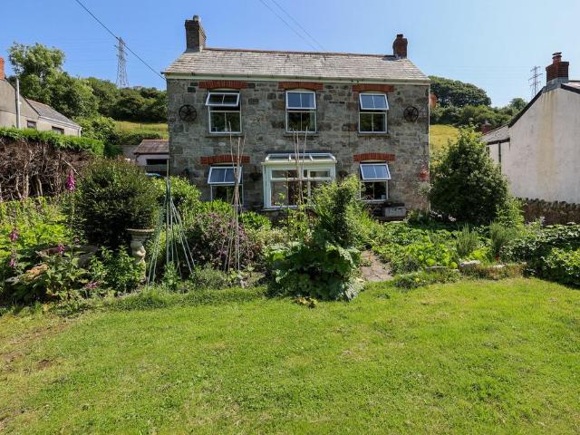 House for sale in Carthew, Scredda