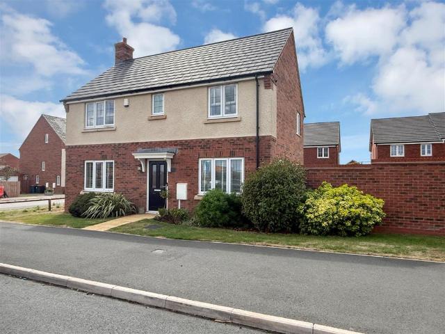 House for sale in Barton In Fabis, East Midlands