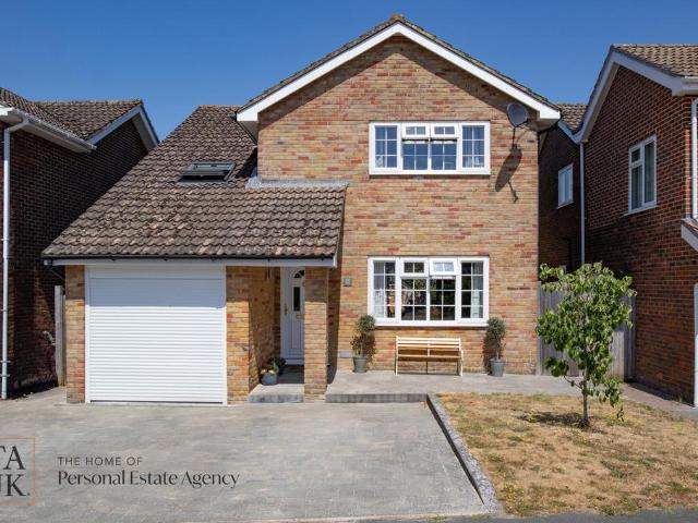 House for sale in Storrington and Sullington, Horsham