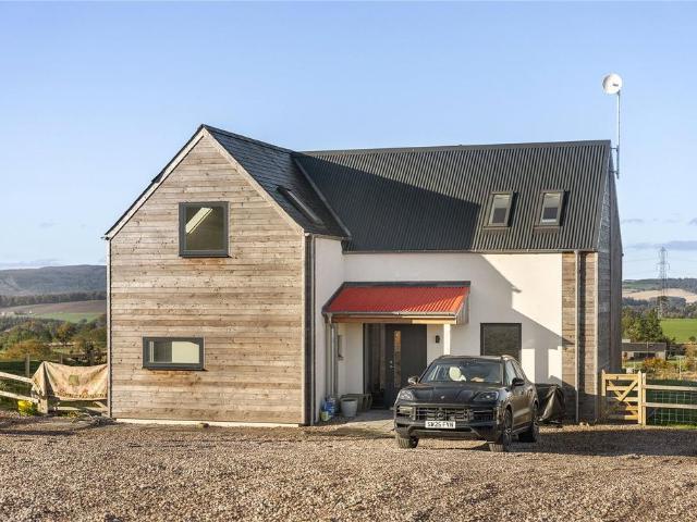 House for sale in Kirkton of Skene, Aberdeenshire