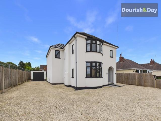 House for sale in Baswich, Staffordshire