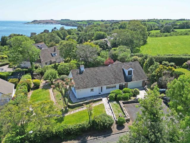 House for sale in Feock, Cornwall