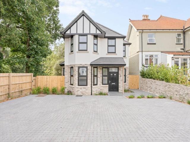 House for sale in Penn Hill, Poole