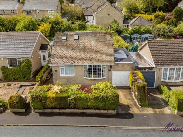 House for sale in Broad Folds, Queensbury