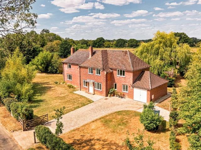 House for sale in Topcroft, Burgh St Peter