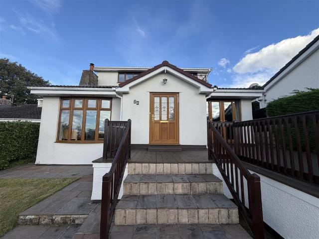 House for sale in Stalybridge, Tameside