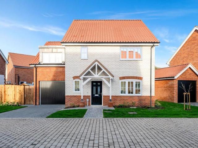 House for sale in Eastbridge, Suffolk