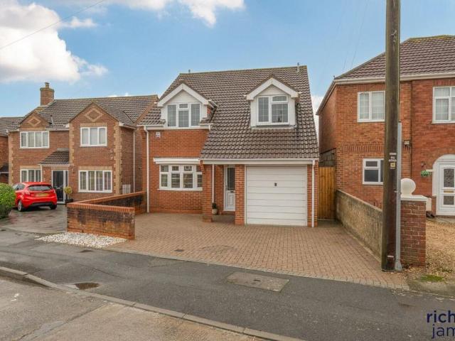 House for sale in Rodbourne, Swindon