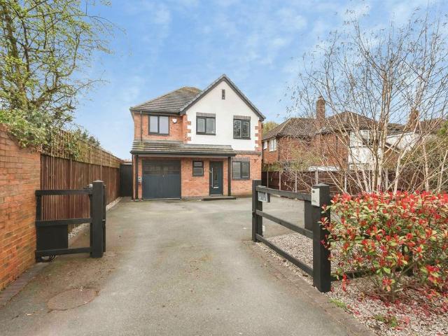 House for sale in Coleshill, West Midlands