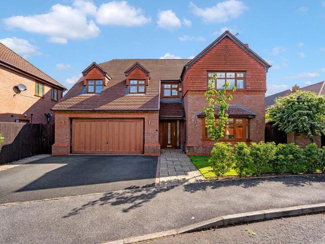 House for sale in Upton, Widnes