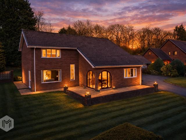 House for sale in Markland Hill, Lee Bank