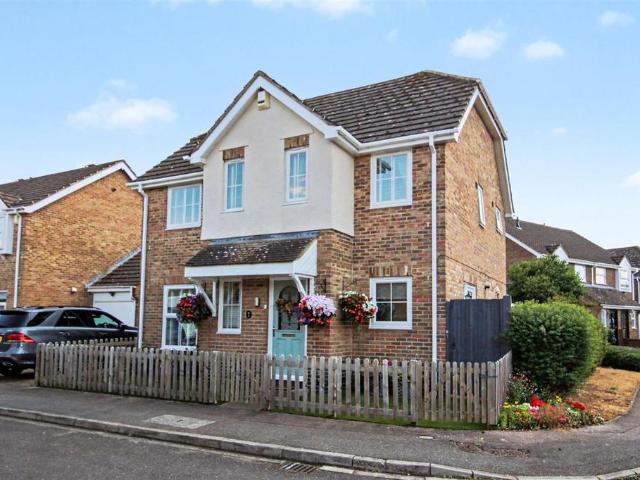 House for sale in Newnham, Bedford