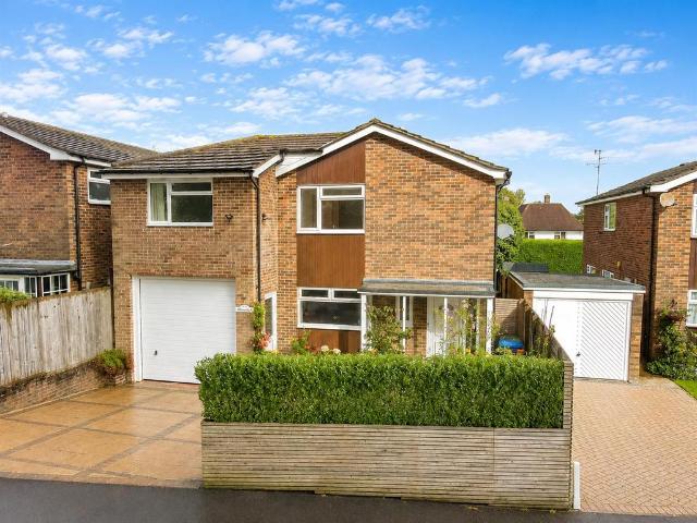 House for sale in World's End, Perryfields