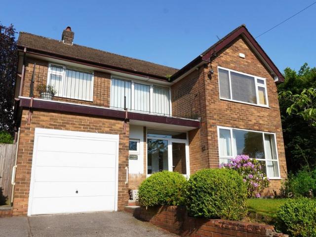 House for sale in Park Lane, Bury