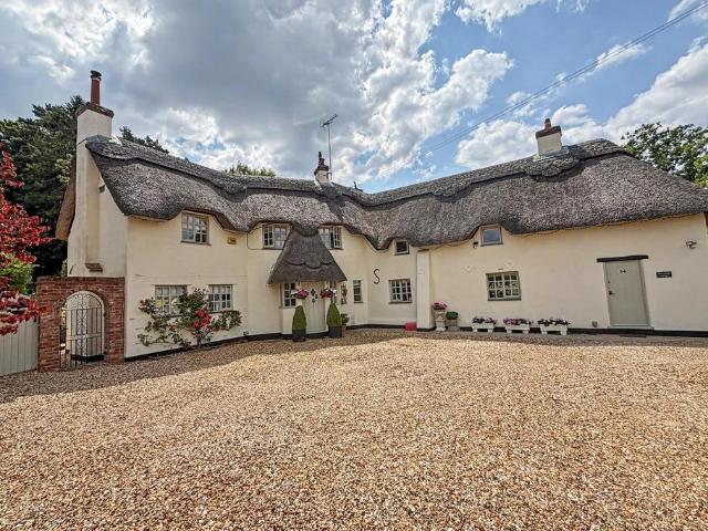 House for sale in Pilford, Furzehill