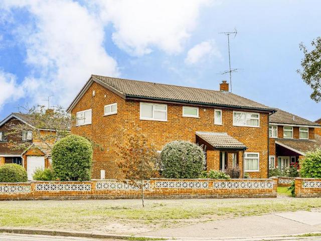 House for sale in Leighton-Linslade, Linslade