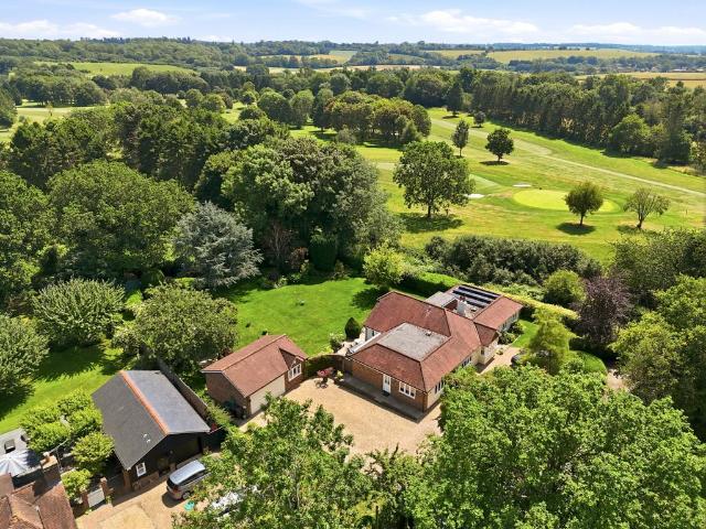 House for sale in Five Acres, Hertfordshire