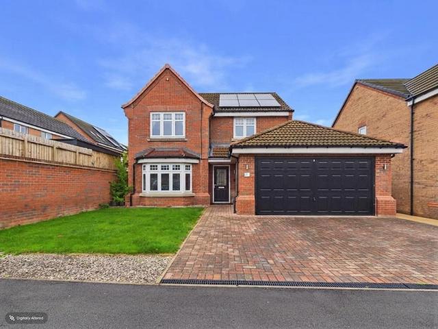 House for sale in Edenbrook Vale, Wakefield