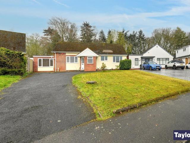 Bungalow for sale in Stourbridge, West Midlands