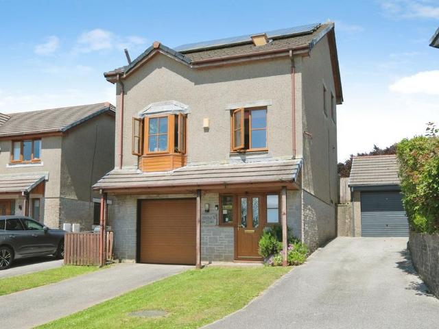 House for sale in Roseworthy, Cornwall