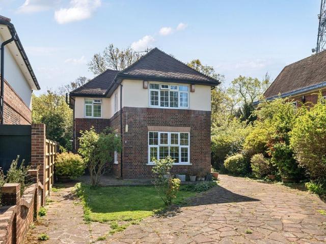 House for sale in London Borough of Croydon, Upper Norwood