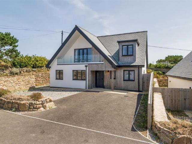 House for sale in Mayon, Sennen