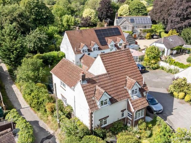 House for sale in Piddlehinton, East Dorset